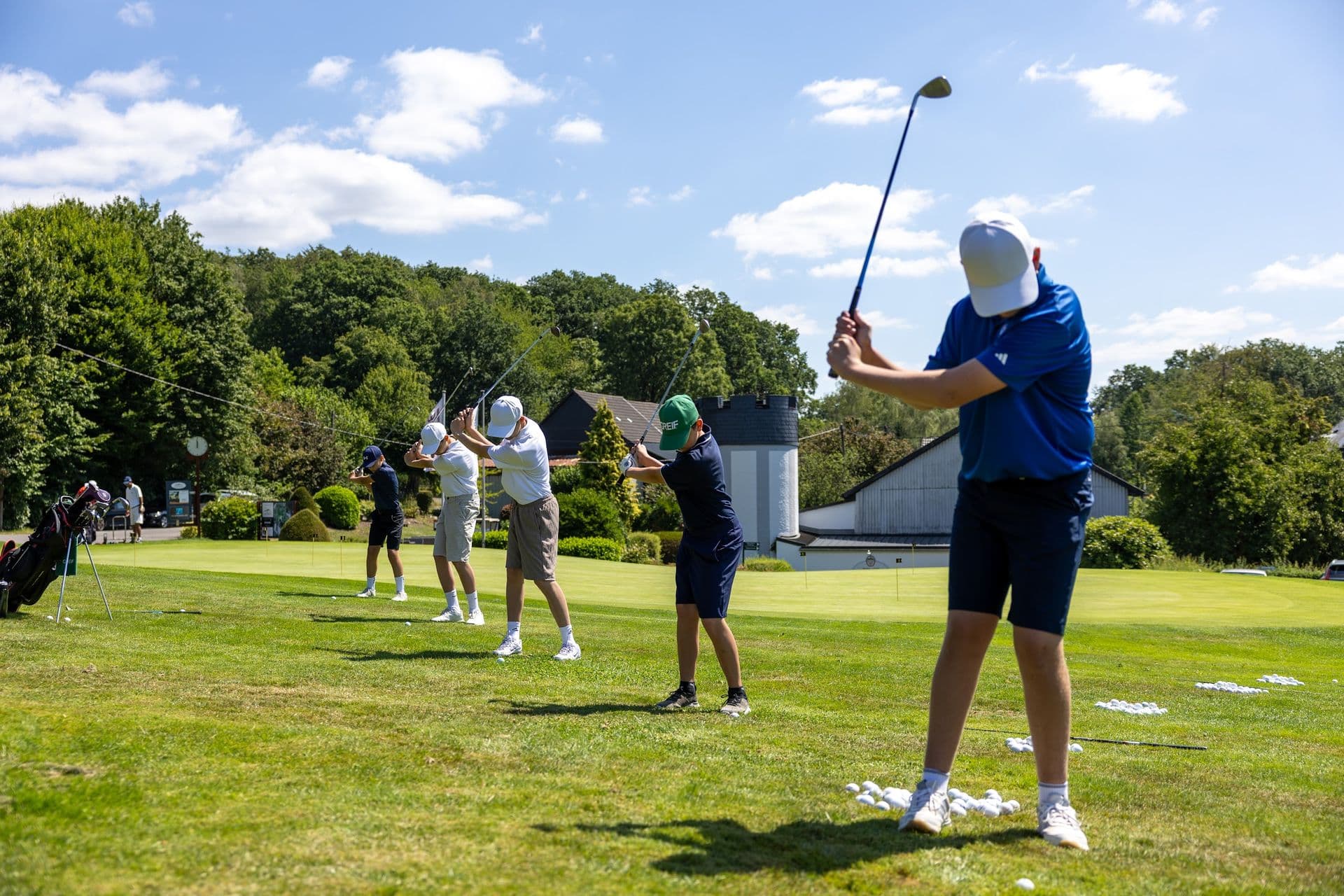 Gruppentraining auf der Driving Range